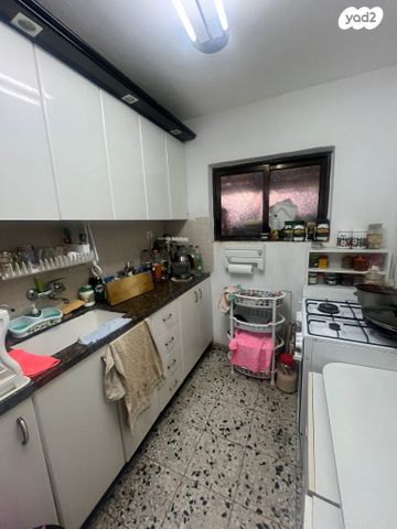 דירה, פעמונית 10, יפו ד', גבעת התמרים, תל אביב יפו