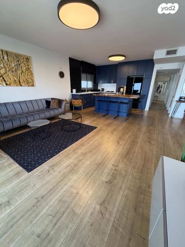 גג/ פנטהאוז, טבריה