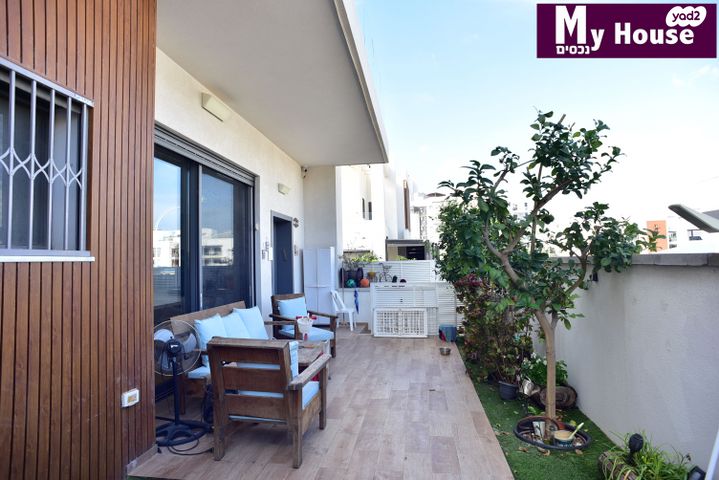 בית פרטי/ קוטג', ארבע אמהות, גדרה מזרח, גדרה