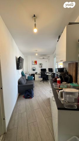 דירה, שיבת ציון 7, שער פלמר, תחנת רכבת השמונה, חיפה