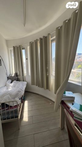 דירה, שיבת ציון 7, שער פלמר, תחנת רכבת השמונה, חיפה