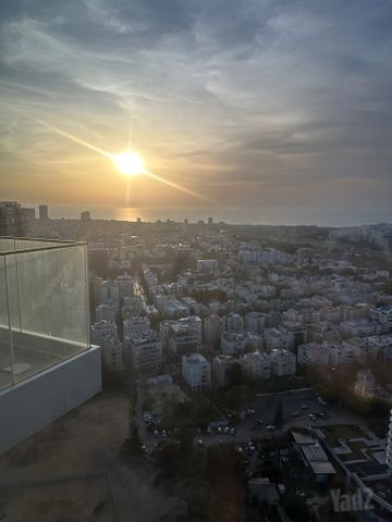 דירה למכירה בתל אביב יפו (תיווך) — 2