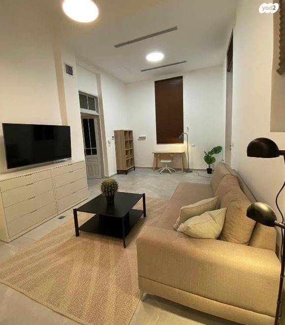 דירה, יבנה, תל אביב יפו