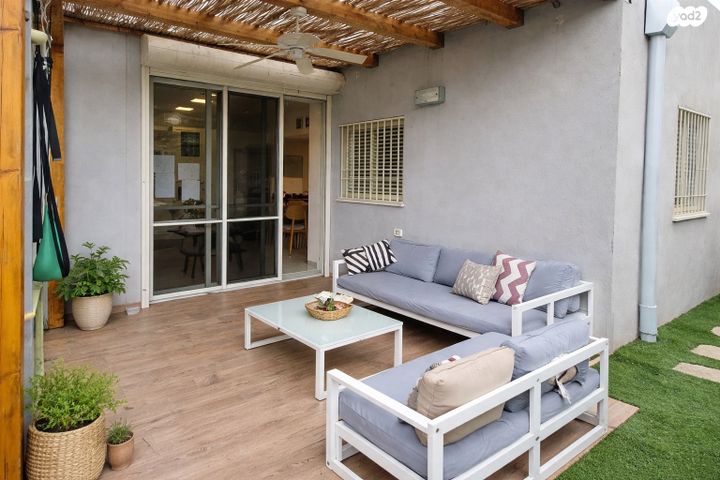 דו משפחתי, האילנות, צור יגאל, כוכב יאיר / צור יגאל