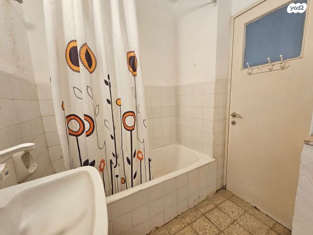 דירה, ראש פינה