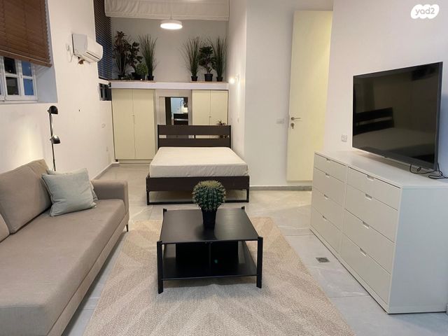 דירה, יבנה, תל אביב יפו