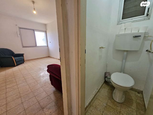 דירה, ראש פינה