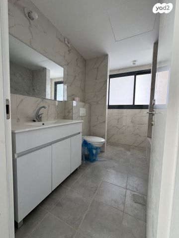 דירה, משה וילנסקי, נווה זמר, רעננה