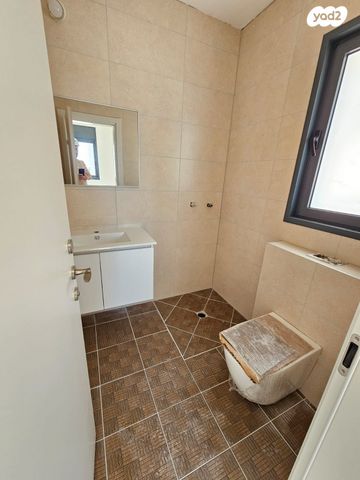 דירה, הגפן, כרמי הנדיב, אחוזת רוטנר, קרית מלאכי