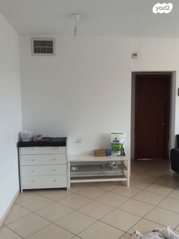 דירה, פרופסור ישעיהו ליבוביץ, תל אביב יפו