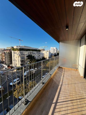 דירה, ויצמן 82, הצפון החדש - צפון, תל אביב יפו