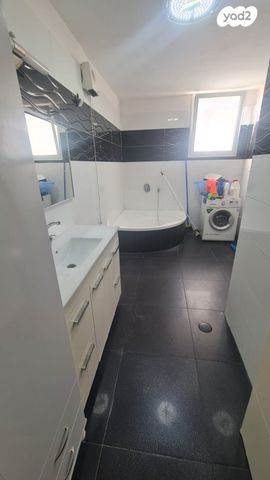 דירה, תרמ"ב, אברמוביץ', ראשון לציון