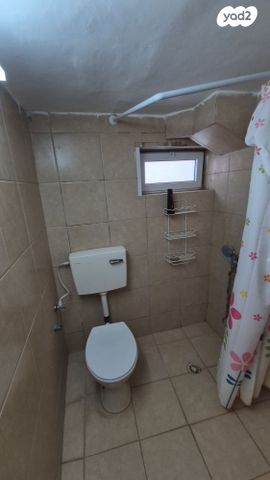 יחידת דיור, יבנאל, יבנאל