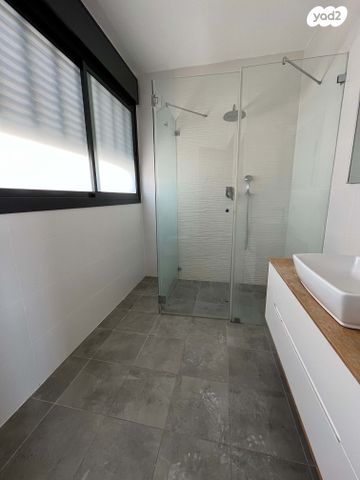 גג/ פנטהאוז, הדר, רמת השרון