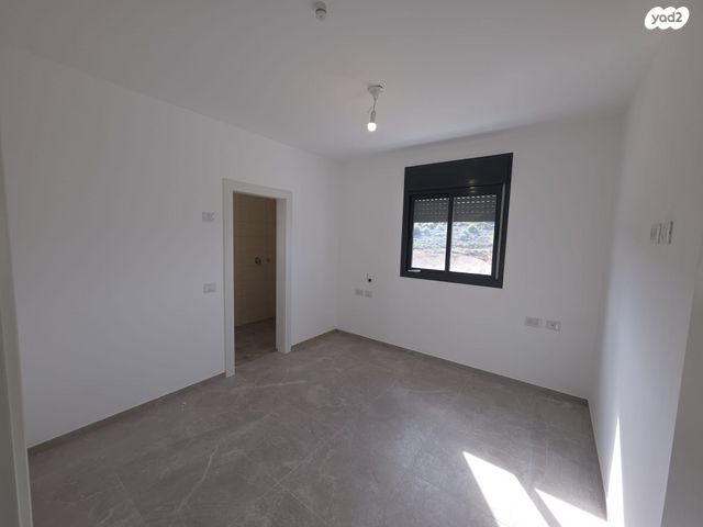 דירה, לשם 43, שאר העיר, אריאל