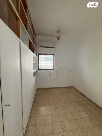 דירה, כ"ג יורדי הסירה, הצפון הישן - צפון, תל אביב יפו