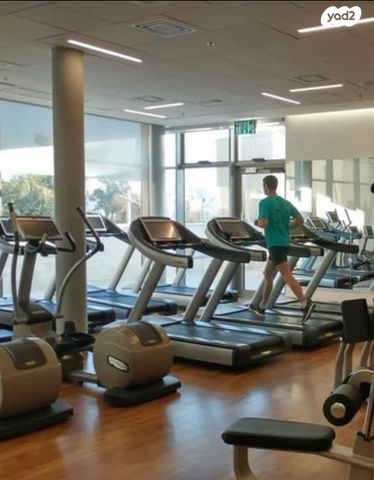 דירה, שדרות ההשכלה 17, תל אביב יפו