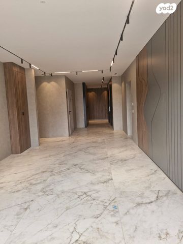 דירת גן, אופקים