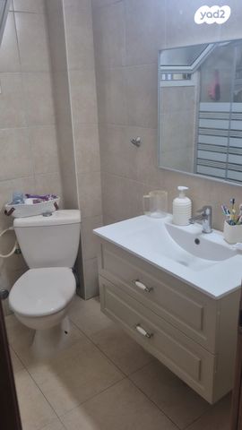 דירה, האיילון, גני יער, לוד