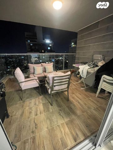 דירה, היינץ כהן, קרית אילון, חולון