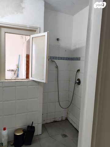 דירה, התבור 31, מרכז העיר, קרית אתא