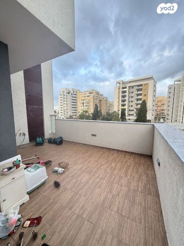 דירה, נס הרים, קרית שלום, תל אביב יפו