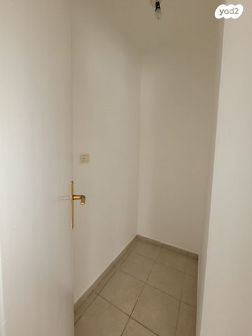 דירה, הפלמ"ח, קטמון הישנה, ירושלים