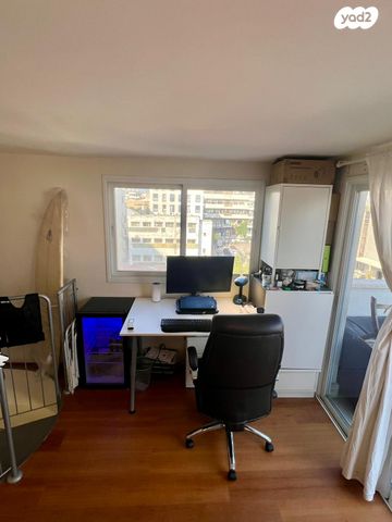 גג/ פנטהאוז, גאולה, כרם התימנים, תל אביב יפו