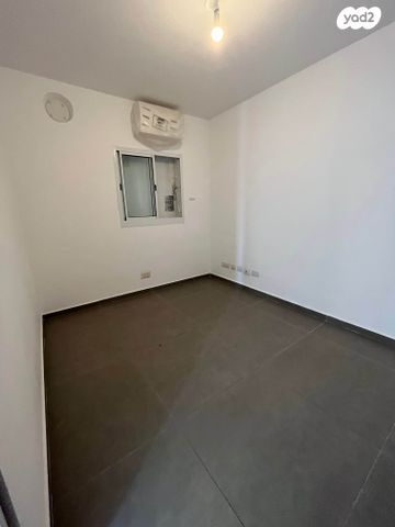 גג/ פנטהאוז, הדר, רמת השרון