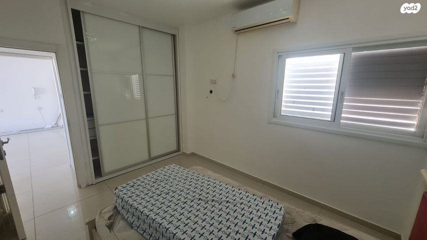 דירה, תרמ"ב, אברמוביץ', ראשון לציון