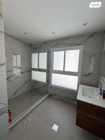 דירה, מנדלי מוכר ספרים, הצפון הישן - דרום, תל אביב יפו