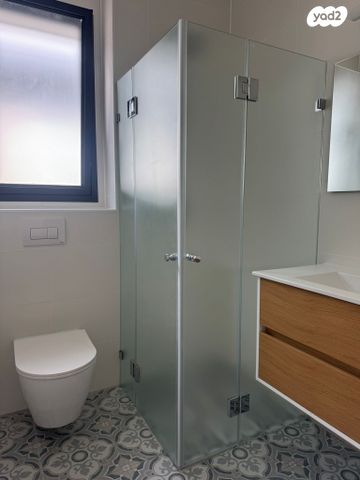 דירה, הוד השרון