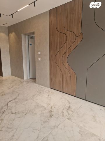 דירת גן, אופקים