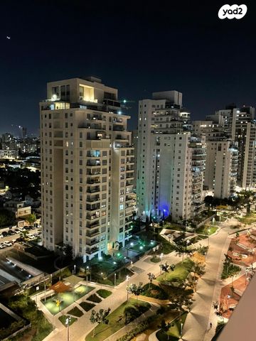 דירה, היינץ כהן, קרית אילון, חולון