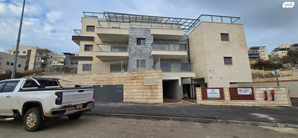 דירת גן, נהר הירדן, רמת נבון . הר כרמי, כרמיאל