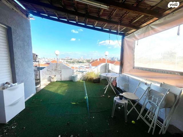 דופלקס, תל אביב יפו