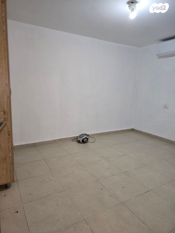 בית פרטי/ קוטג', רינתיה