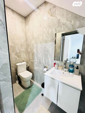 יחידת דיור, אלמוגים, אילת