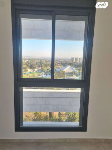 דירה, יונה וולך 7, גרין פארק החדשה, הוד השרון