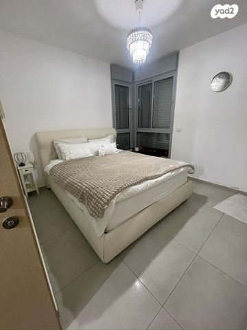 דירה, היינץ כהן, קרית אילון, חולון