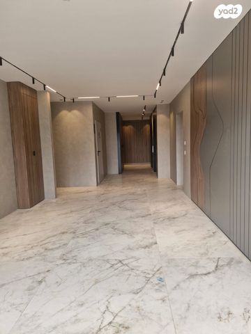 דירת גן, אופקים