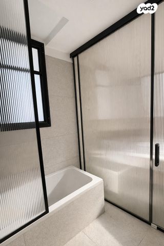 גג/ פנטהאוז, לוינסקי, פלורנטין, תל אביב יפו