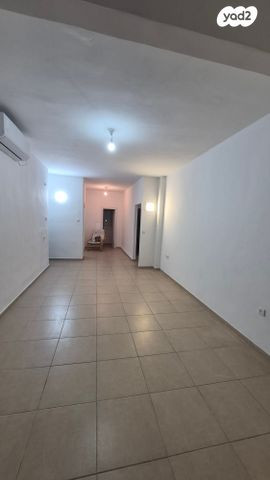 דירה, אלוף הניצחון, עליות, רמת גן