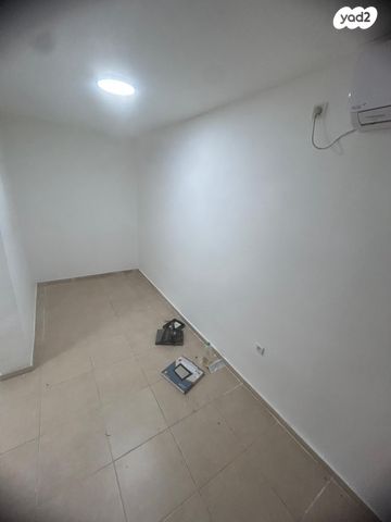 דירת גן, הגדוד העברי 10, תל אביב יפו