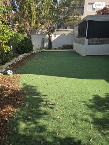 בית פרטי/ קוטג', גבעת הסלעים, ראש העין