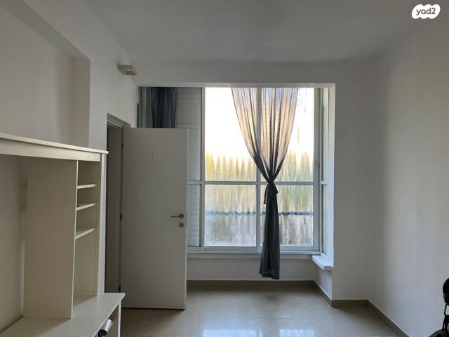 דירה, הגלעד, אגרובנק, חולון