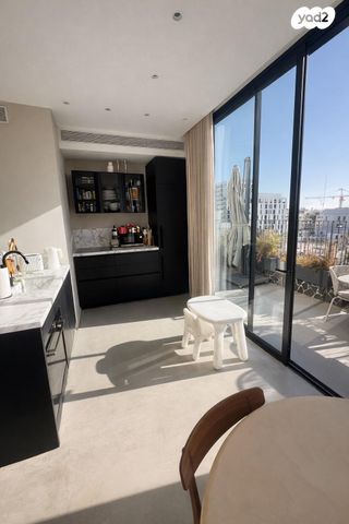 גג/ פנטהאוז, לוינסקי, פלורנטין, תל אביב יפו