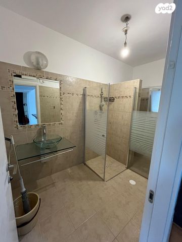 דירה, הגלעד, אגרובנק, חולון