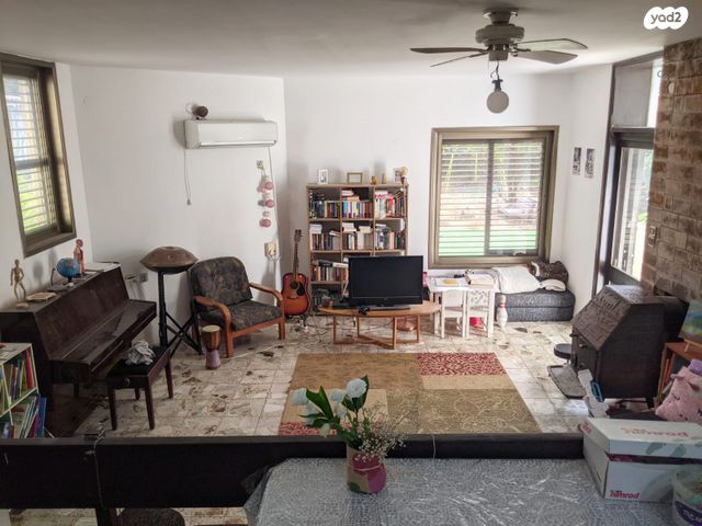 בית פרטי/ קוטג', פרדס חנה כרכור