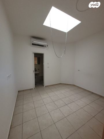 דירה, הפלמ"ח, קטמון הישנה, ירושלים